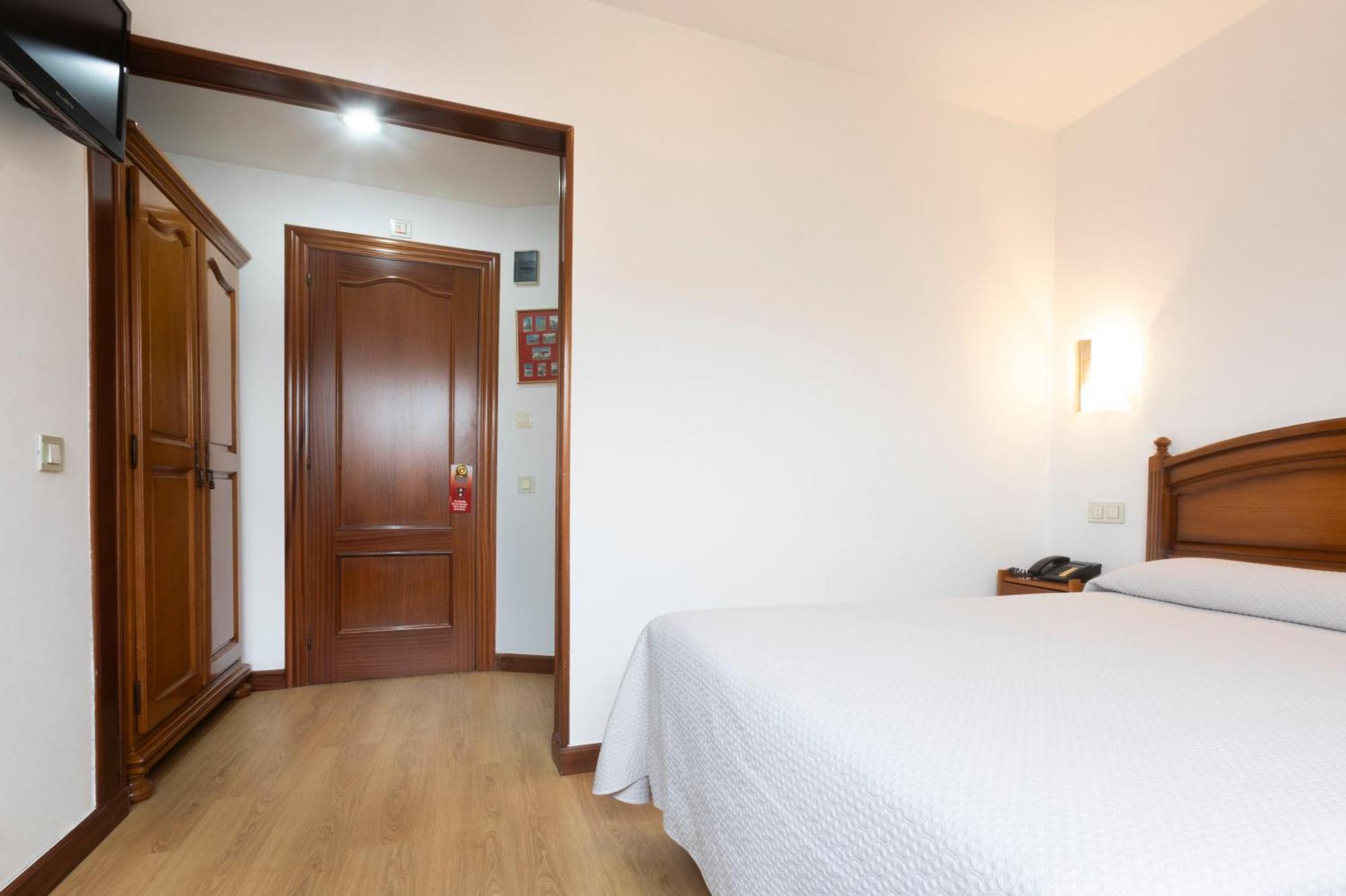 Hotel Cabeza Norena Екстер'єр фото